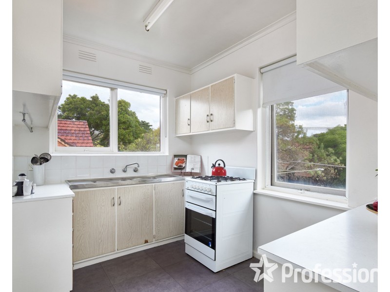5/24 Loch Street, St Kilda West VIC 3182