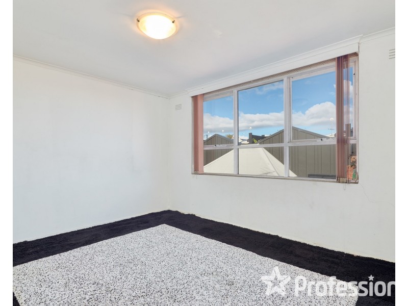 11/1 Dalgety Street, St Kilda VIC 3182