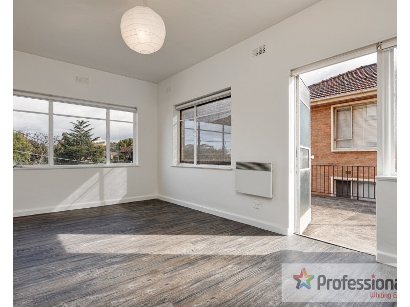 3/4 Newton Court, St Kilda VIC 3182