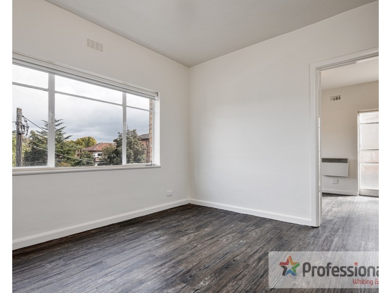 3/4 Newton Court, St Kilda VIC 3182