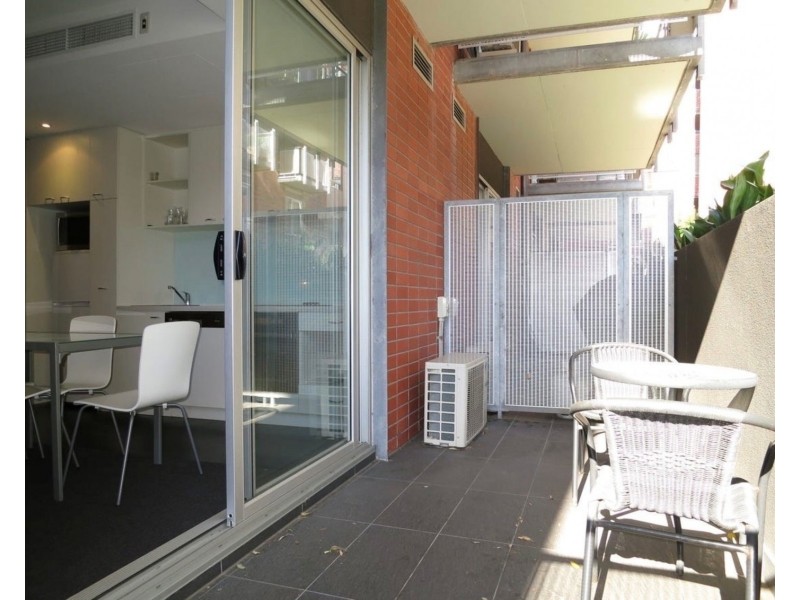 G08/52 Dow Street, Port Melbourne VIC 3207