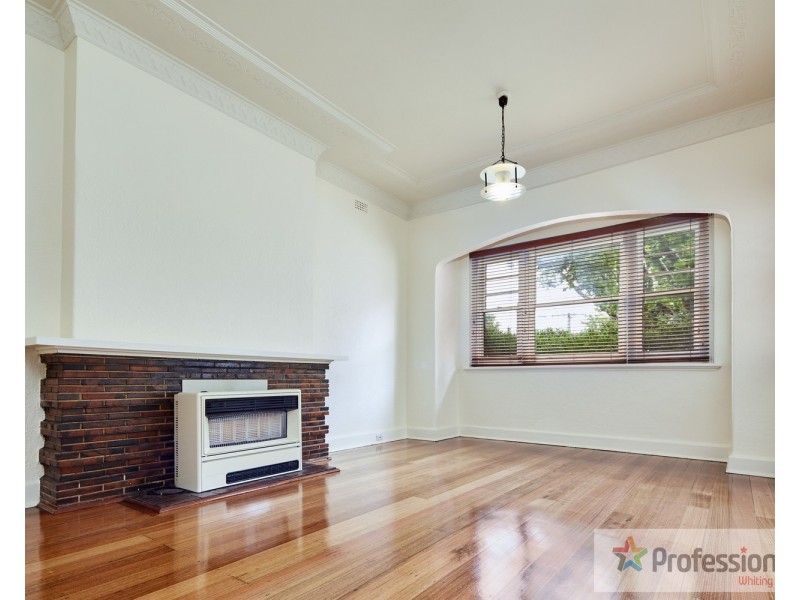 2/292 Barkly Street, Elwood VIC 3184