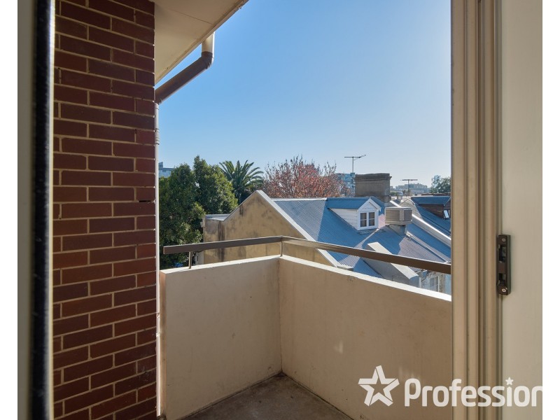 17/29 Dalgety Street, St Kilda VIC 3182