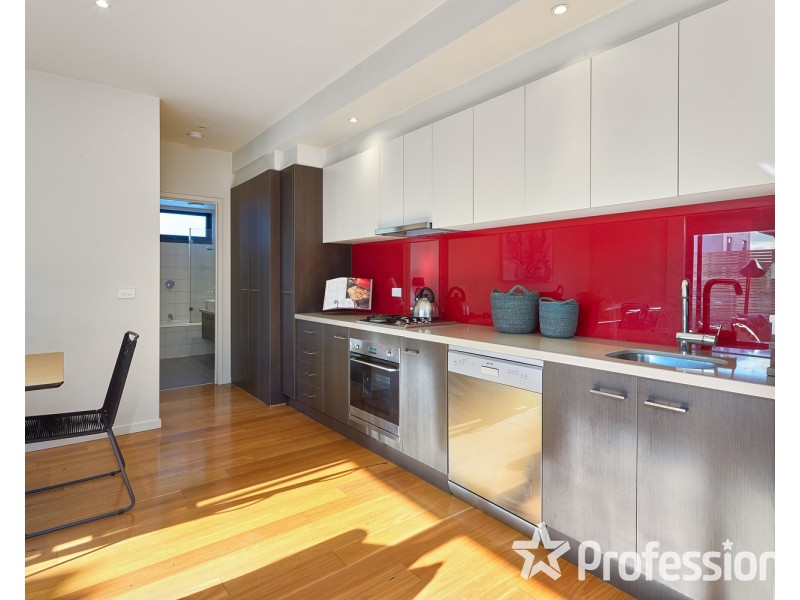 9/10 Scott Street, Elwood VIC 3184