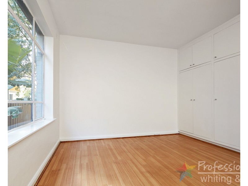 18/42 Waterloo Crescent, St Kilda VIC 3182