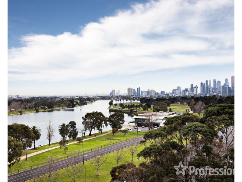 902/74 Queens Road, Melbourne VIC 3004