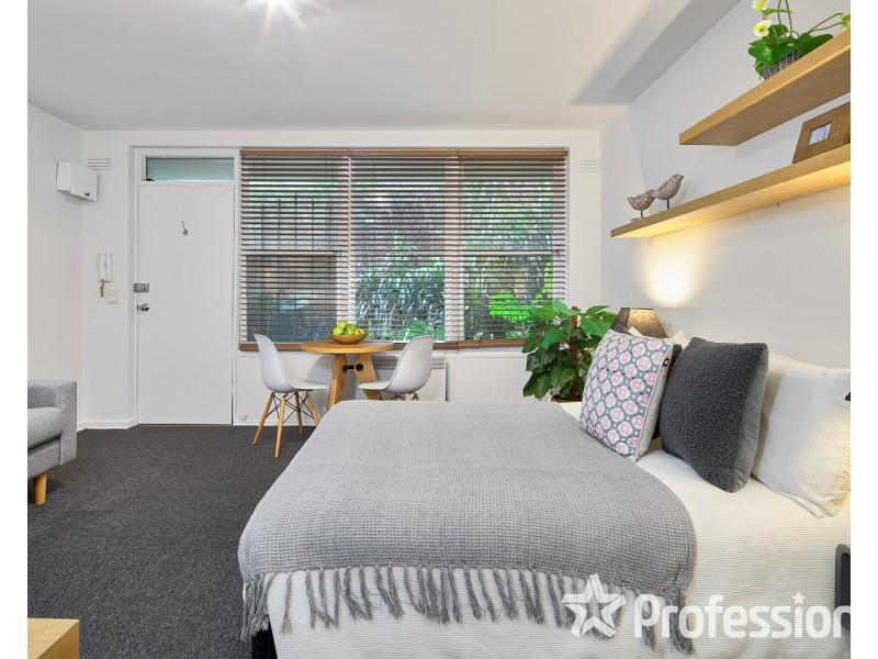 3/3 Dalgety Street, St Kilda VIC 3182