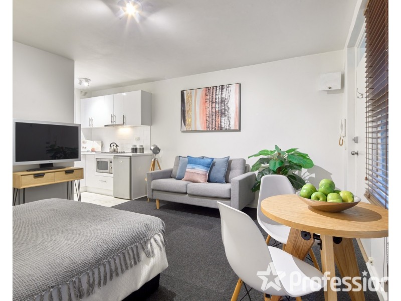 3/3 Dalgety Street, St Kilda VIC 3182
