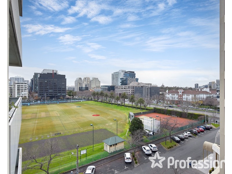 607/1 Roy Street, Melbourne VIC 3004