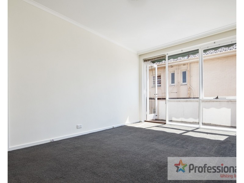 12/14 Mitford Street, St Kilda VIC 3182