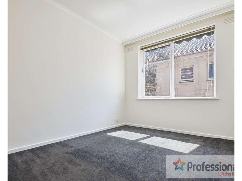 12/14 Mitford Street, St Kilda VIC 3182
