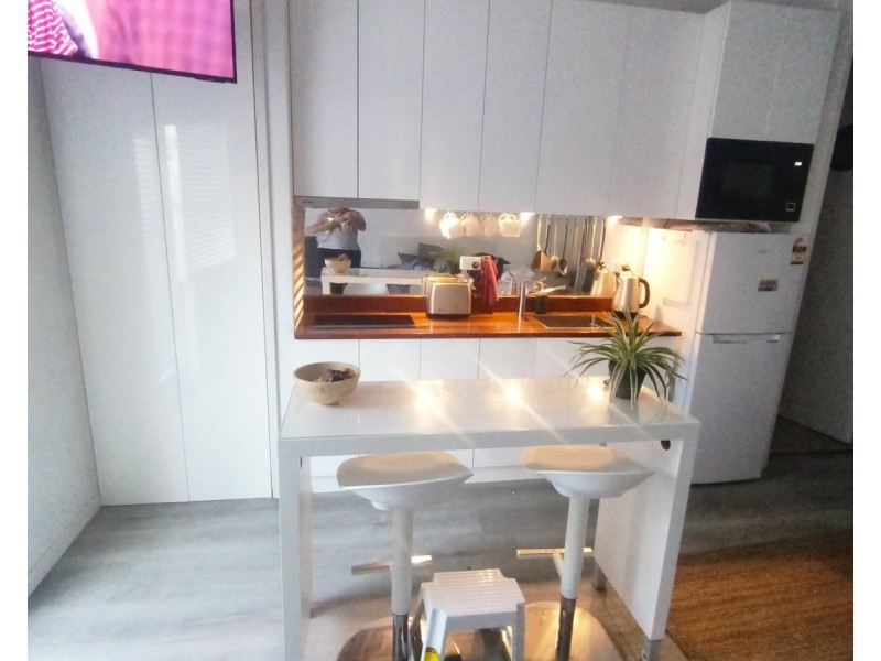 8/92 Grey Street, St Kilda VIC 3182