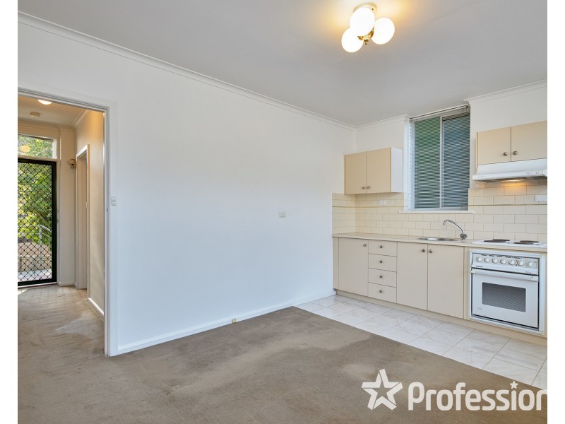 10/244 Barkly Street, St Kilda VIC 3182