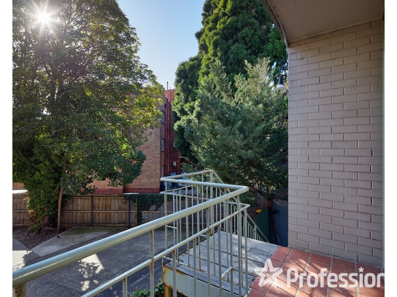 10/244 Barkly Street, St Kilda VIC 3182