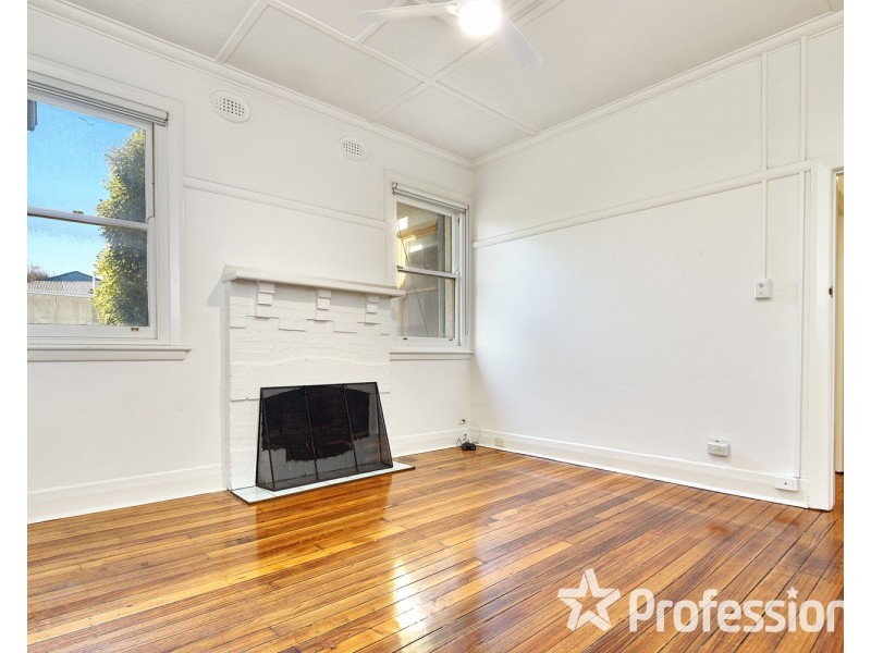 8/28 Grey Street, St Kilda VIC 3182