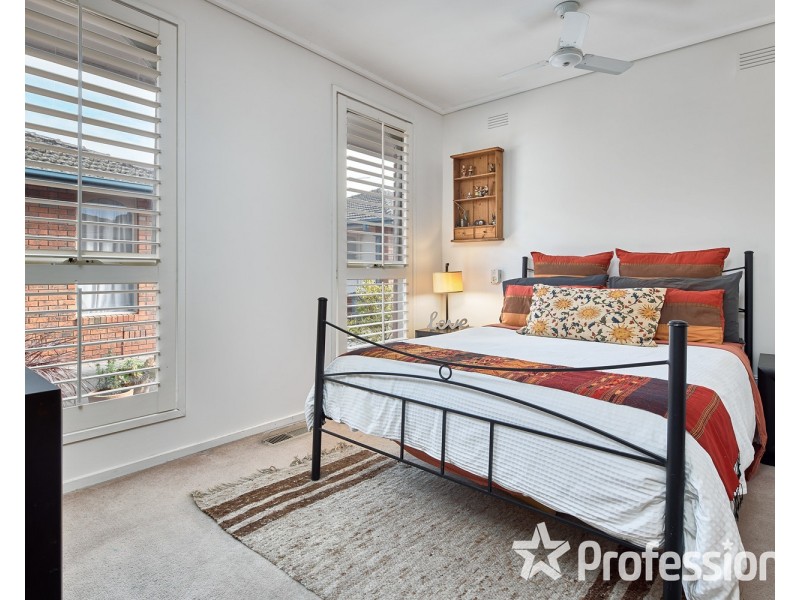 2/4-6 Cluden Street, Brighton East VIC 3187