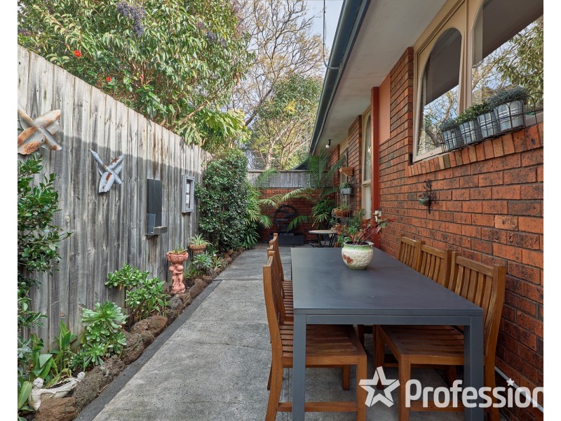2/4-6 Cluden Street, Brighton East VIC 3187