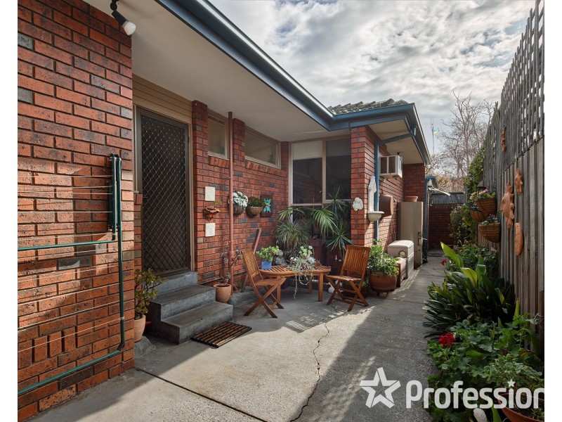 2/4-6 Cluden Street, Brighton East VIC 3187