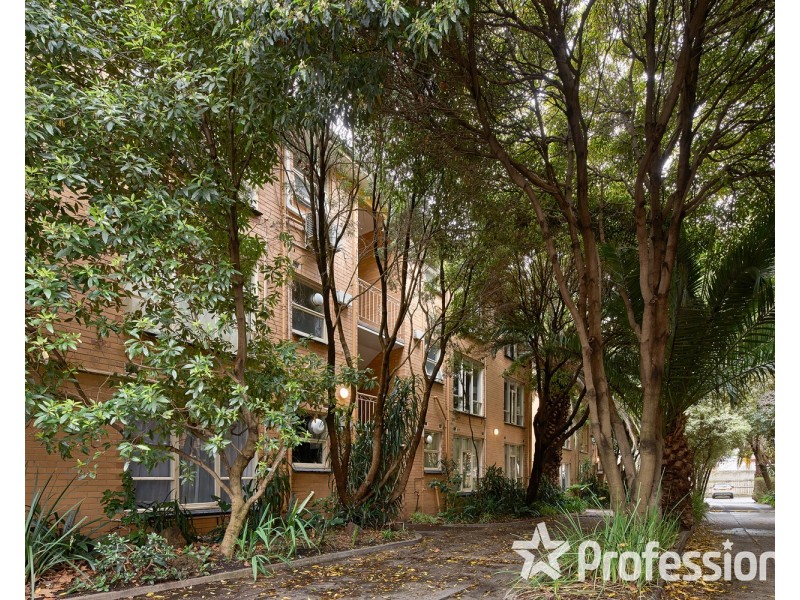8/10 Acland Street, St Kilda VIC 3182