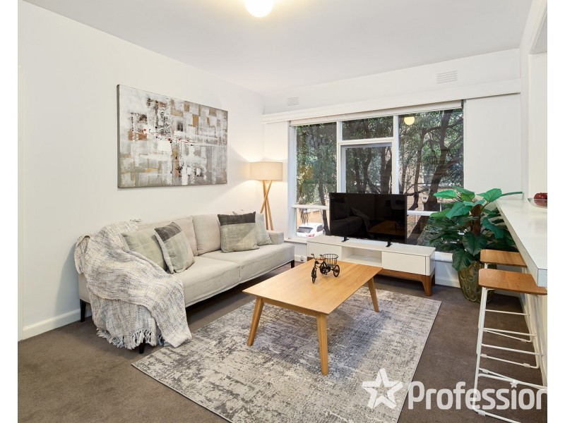 8/10 Acland Street, St Kilda VIC 3182