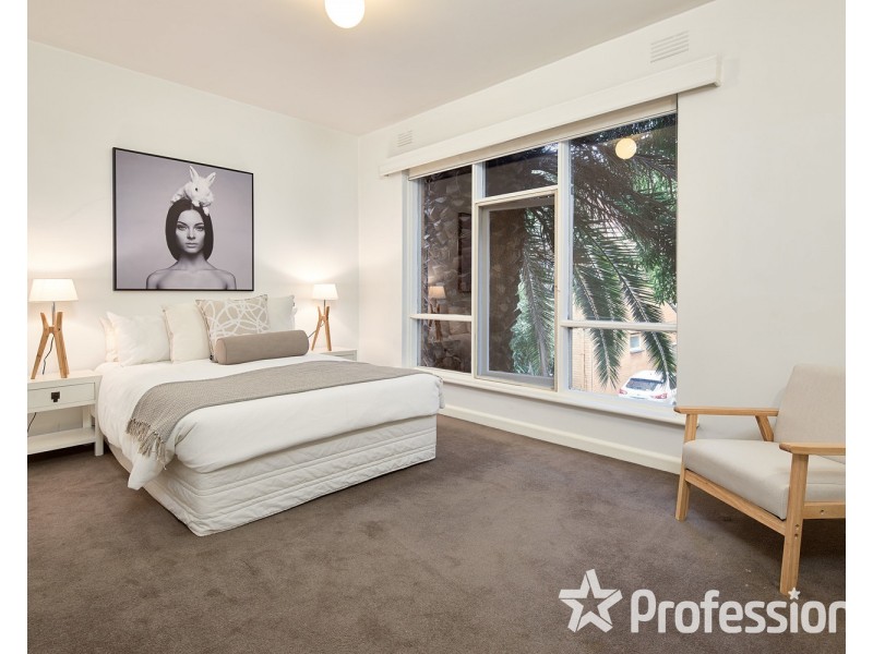 8/10 Acland Street, St Kilda VIC 3182