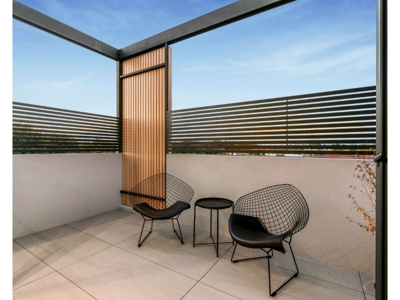 24 Dante Lane, Elwood VIC 3184