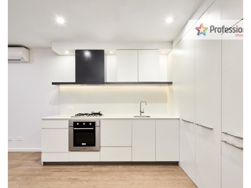 205/16-18 Grey Street, St Kilda VIC 3182