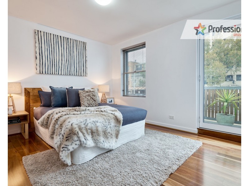 1/64 Fitzroy Street, St Kilda West VIC 3182