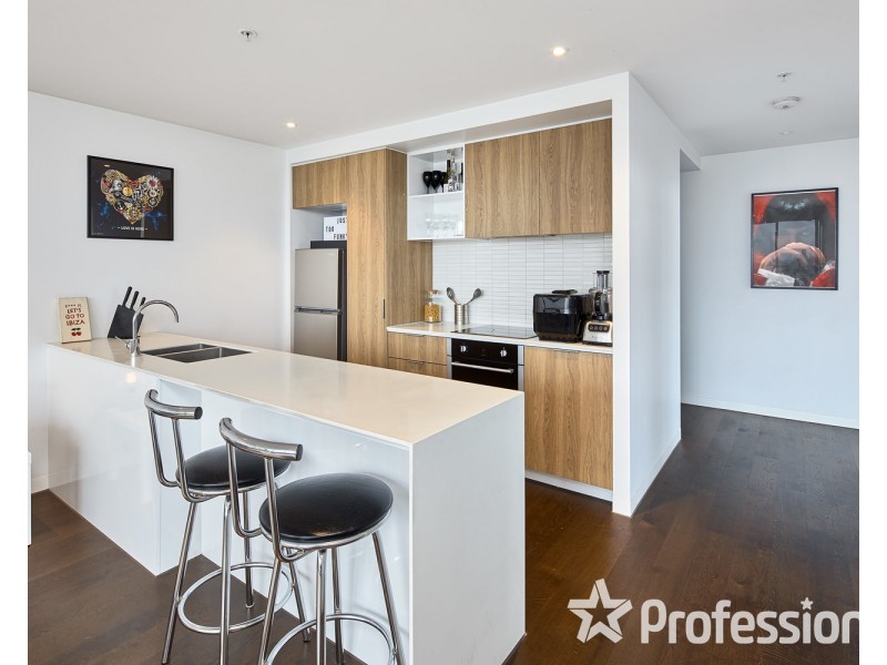 2211/3-5 St Kilda Road, St Kilda VIC 3182