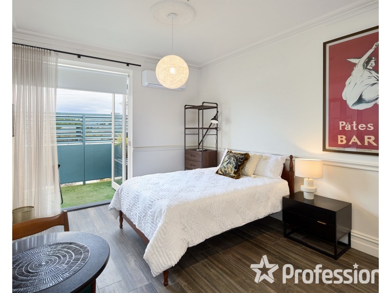 27/15 Acland Street, St Kilda VIC 3182