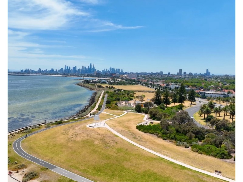 1/87 Marine Parade, Elwood VIC 3184