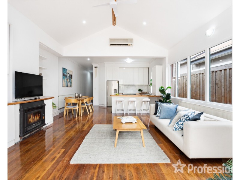 109 Mitford Street, Elwood VIC 3184