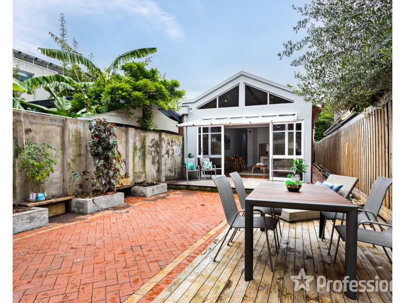 109 Mitford Street, Elwood VIC 3184