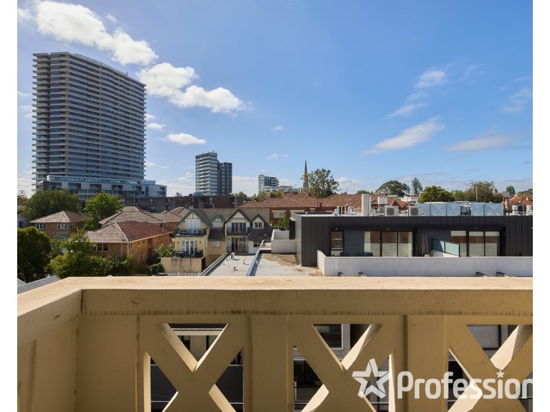 10B/171  Fitzroy Street, St Kilda VIC 3182