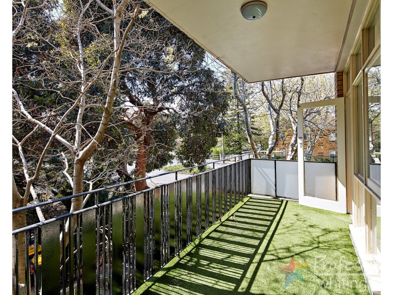 2/64 Broadway, Elwood VIC 3184