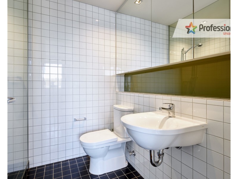 12/12 Pakington Street, St Kilda VIC 3182