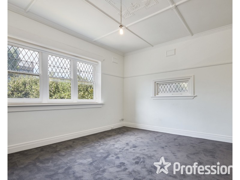 4/2 Inverleith Court, St Kilda VIC 3182