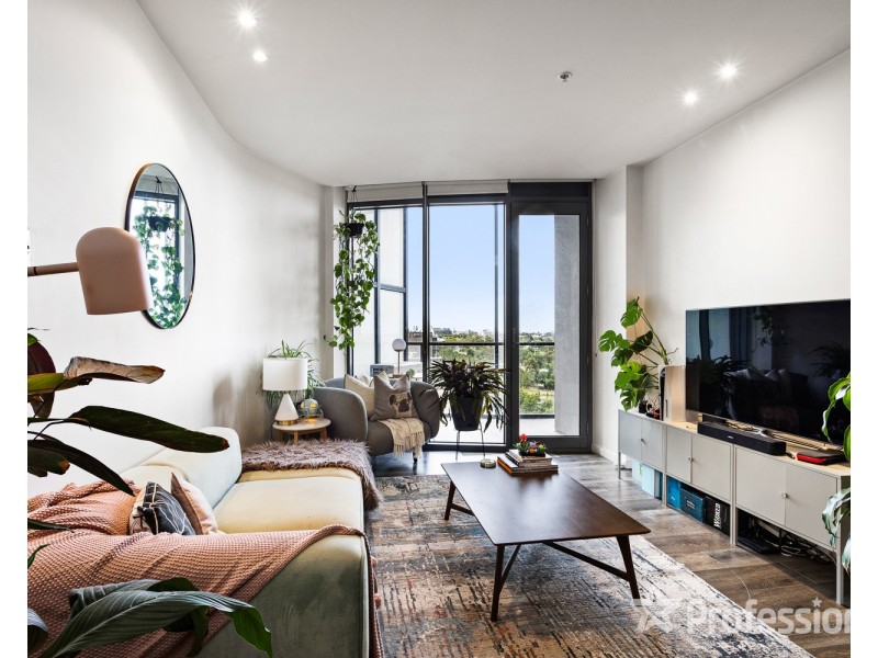 915/55 Queens Road, Melbourne VIC 3004