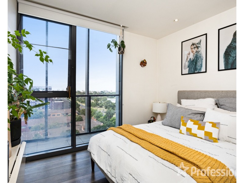 915/55 Queens Road, Melbourne VIC 3004