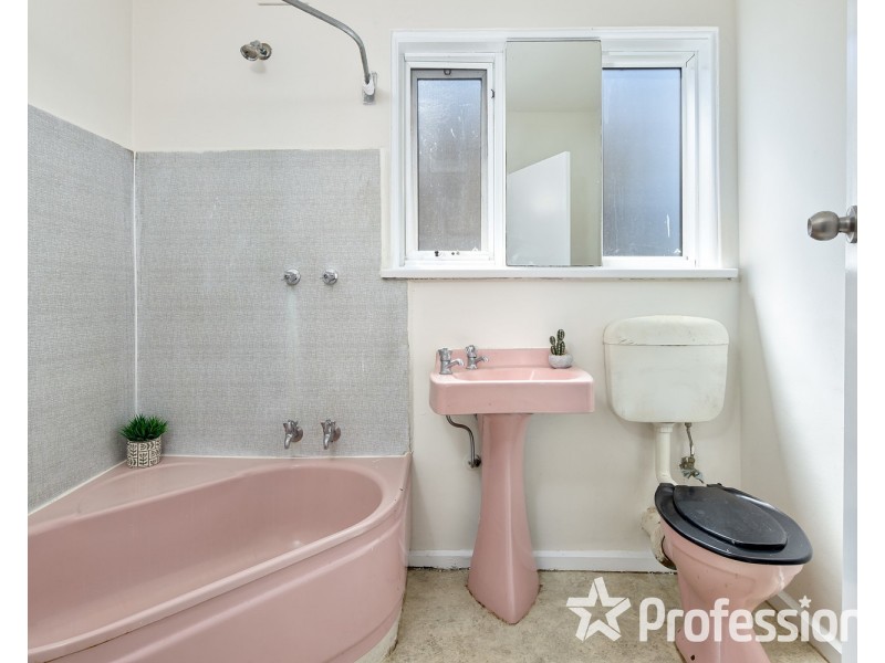 28/25 Robe Street, St Kilda VIC 3182