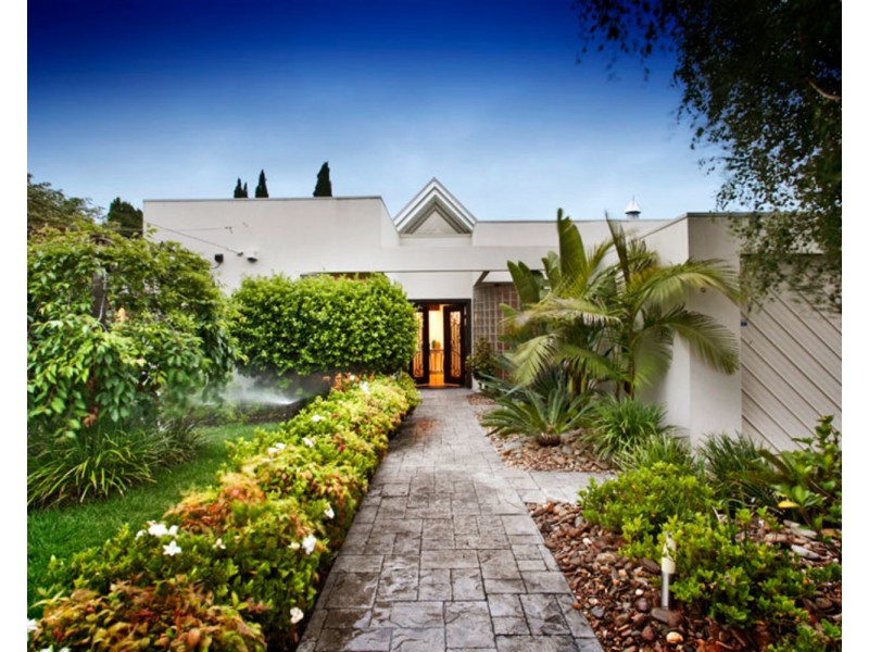 24 Kean Street, Caulfield South VIC 3162