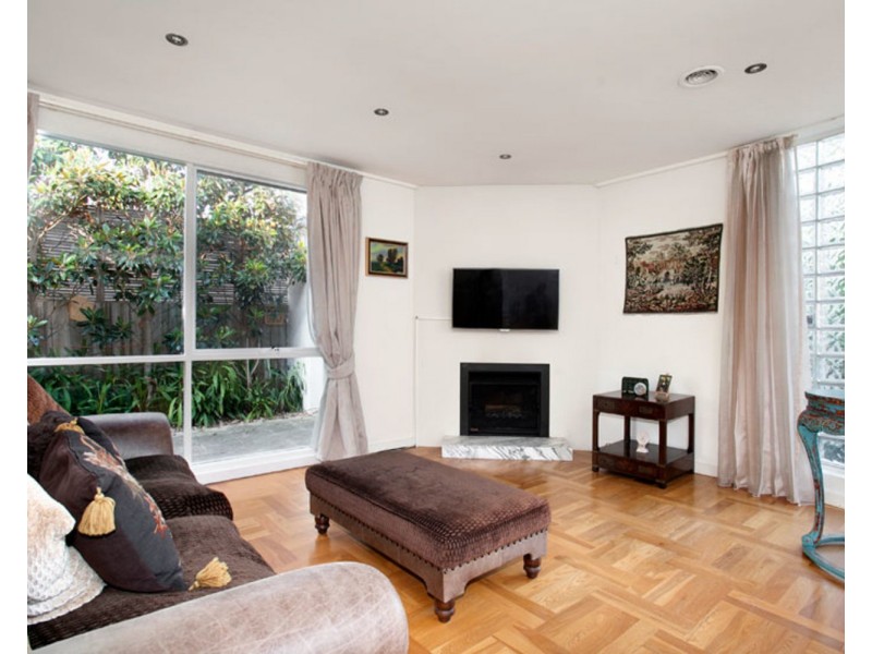 24 Kean Street, Caulfield South VIC 3162