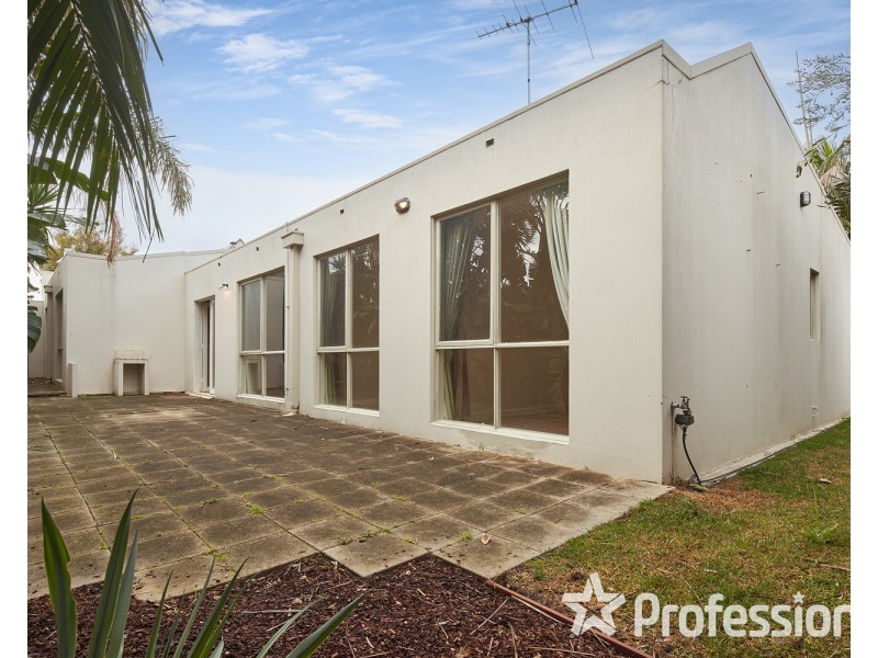 24 Kean Street, Caulfield South VIC 3162