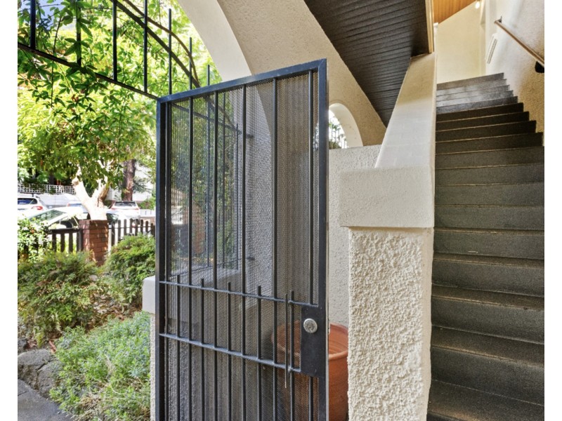 56 Dalgety Street, St Kilda VIC 3182