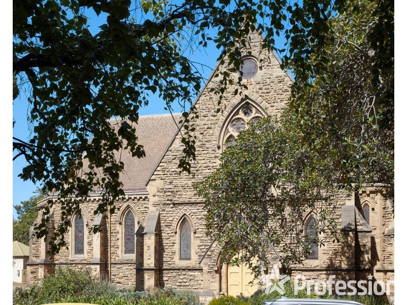 2a/1 Eildon Road, St Kilda VIC 3182