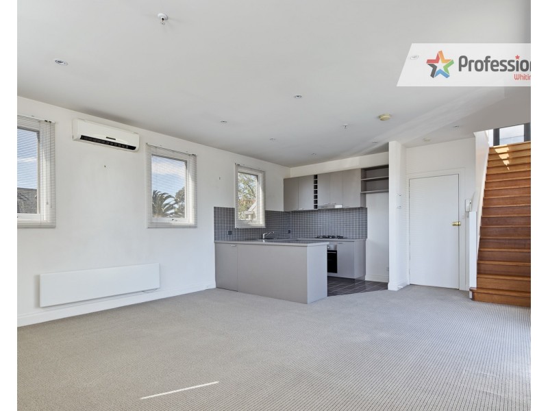 8/1A Maysbury Avenue, Elsternwick VIC 3185