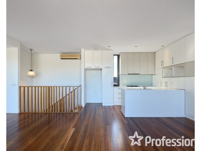 8/12 Pakington Street, St Kilda VIC 3182