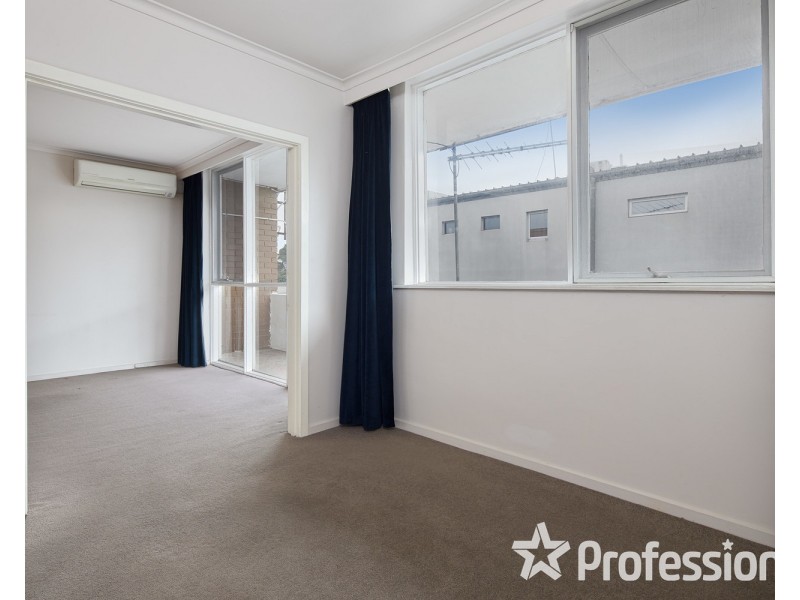 9/71 Westbury Street, St Kilda East VIC 3183