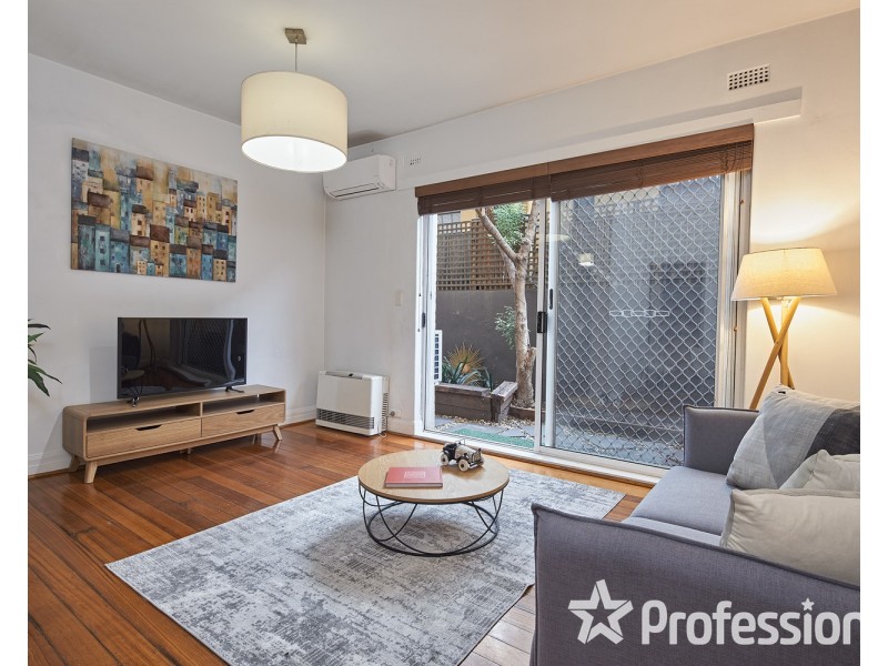 2/37 Grey Street, St Kilda VIC 3182