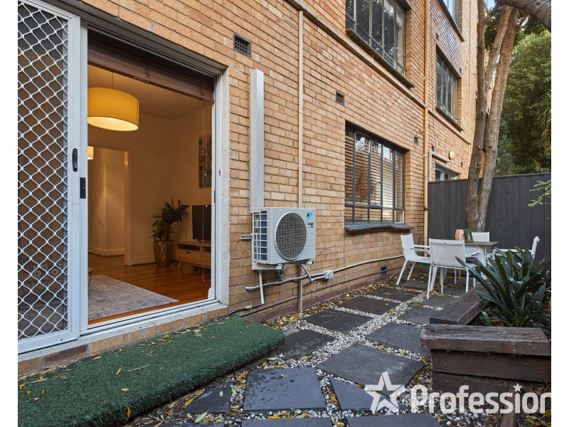 2/37 Grey Street, St Kilda VIC 3182